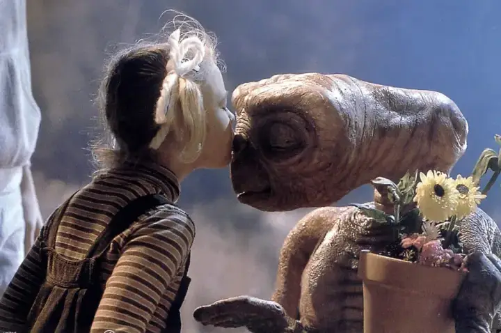 The actor believed E.T. was real during filming.
