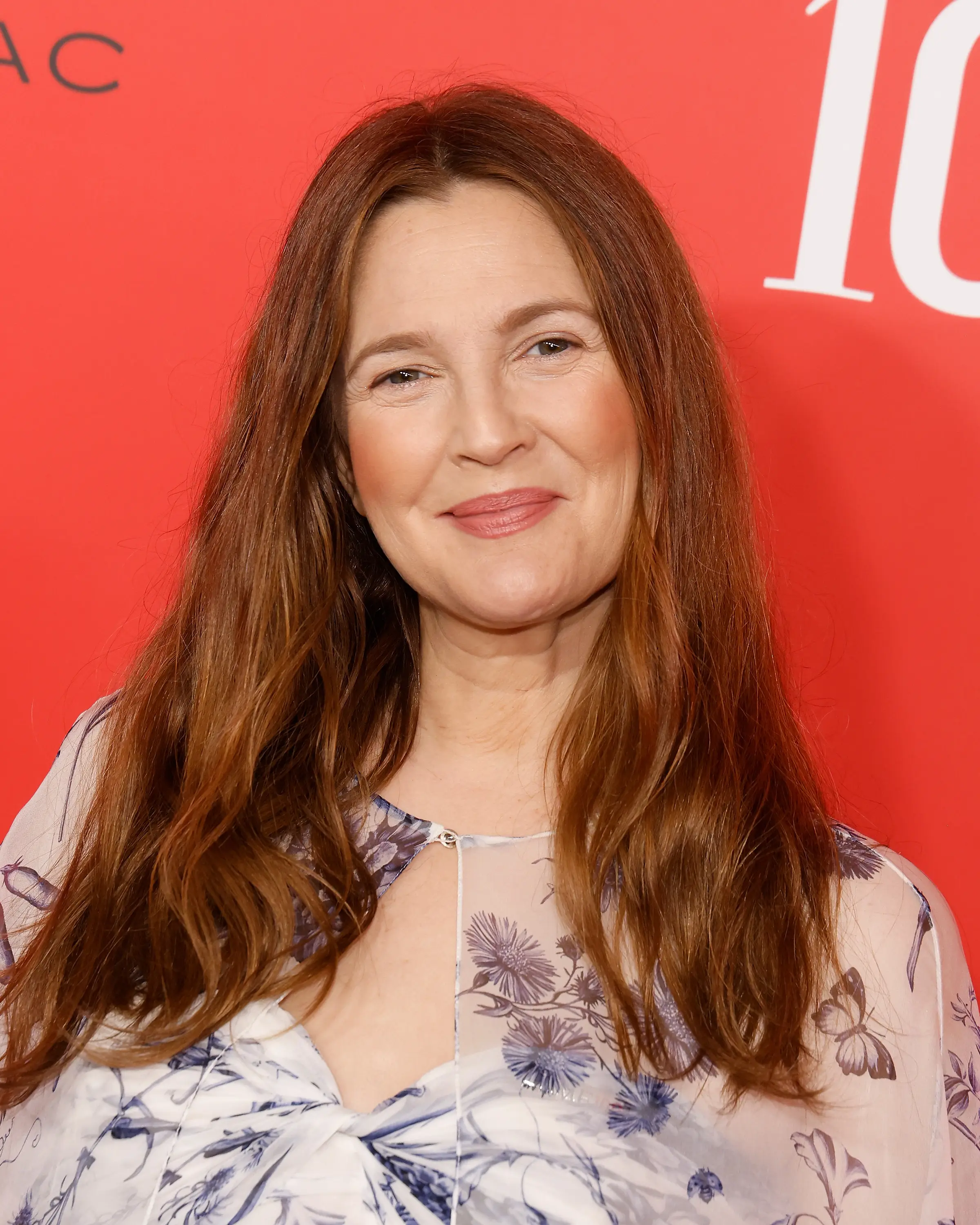 Drew Barrymore has been criticised for airing her show despite the strike.