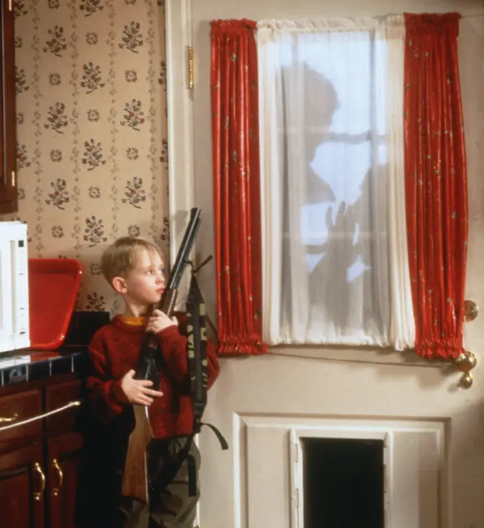 Frank clearly hates Kevin seeing as he calls him a little jerk after his fight with his brother.