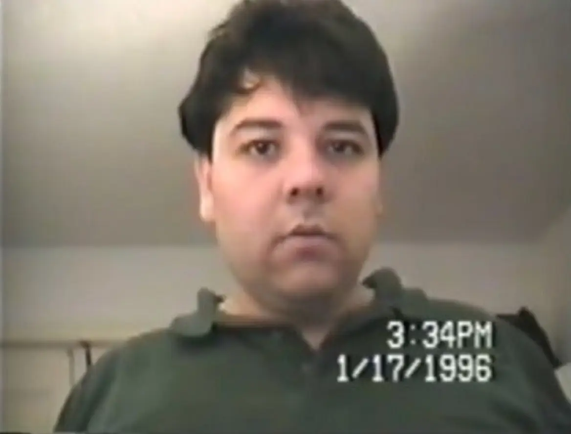 Ricardo López became obsessed with Björk (The Video Diary of Ricardo Lopez)