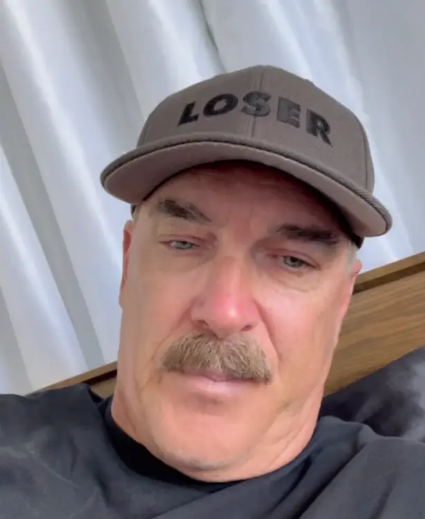 People called Warburton the 'OG of raw-dogging' (Instagram/@paddywarbucks)