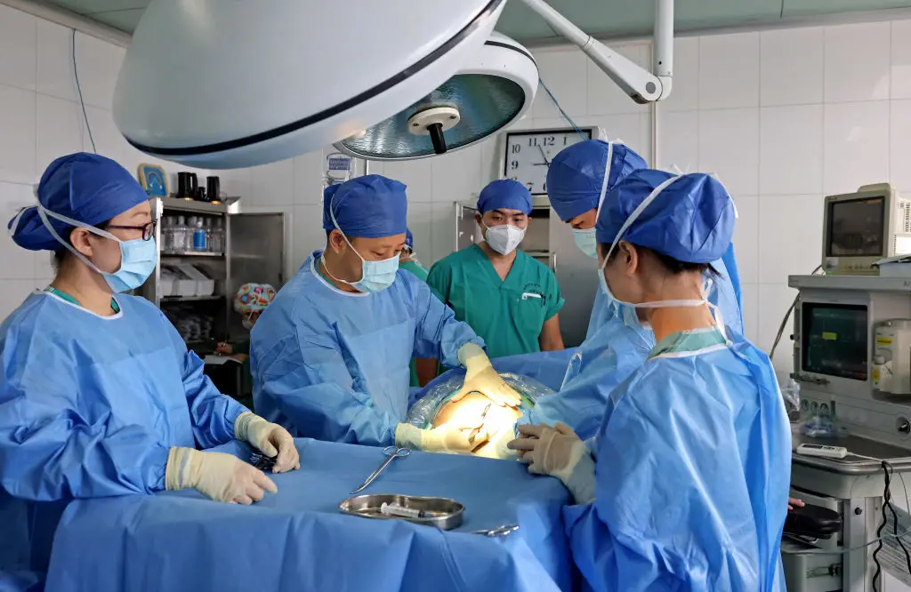 C-sections can come with big health risks (CFOTO/Future Publishing via Getty Images)
