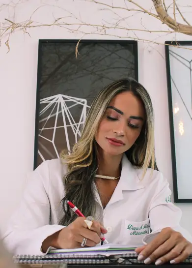 Fans have since posted tributes in her honor (dianaareasnutri/ Instagram)