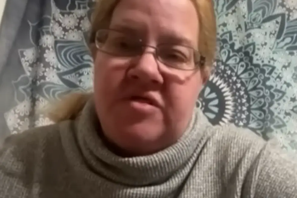 The staff were unsatisfied with hours, pay, and food waste.