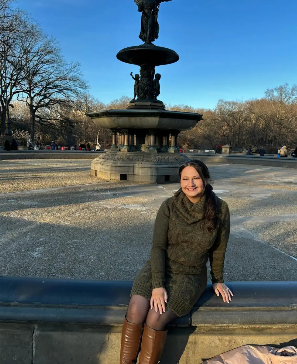 The now 32-year-old is enjoying her new-found freedom.