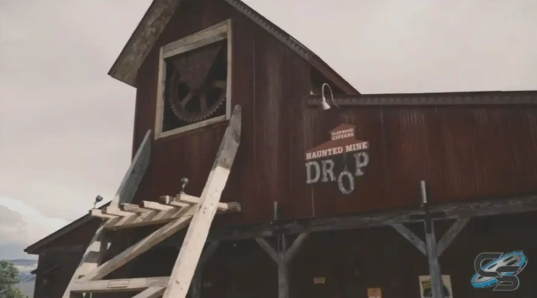 The incident occurred on the park's Haunted Mine Drop (Glenwood Caverns Adventure Park)