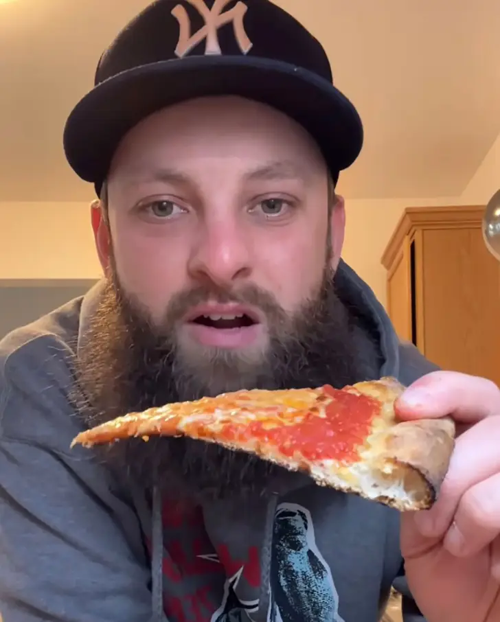 Wildes said he's 'fit and healthy'. (Instagram/@ctpizzaman)