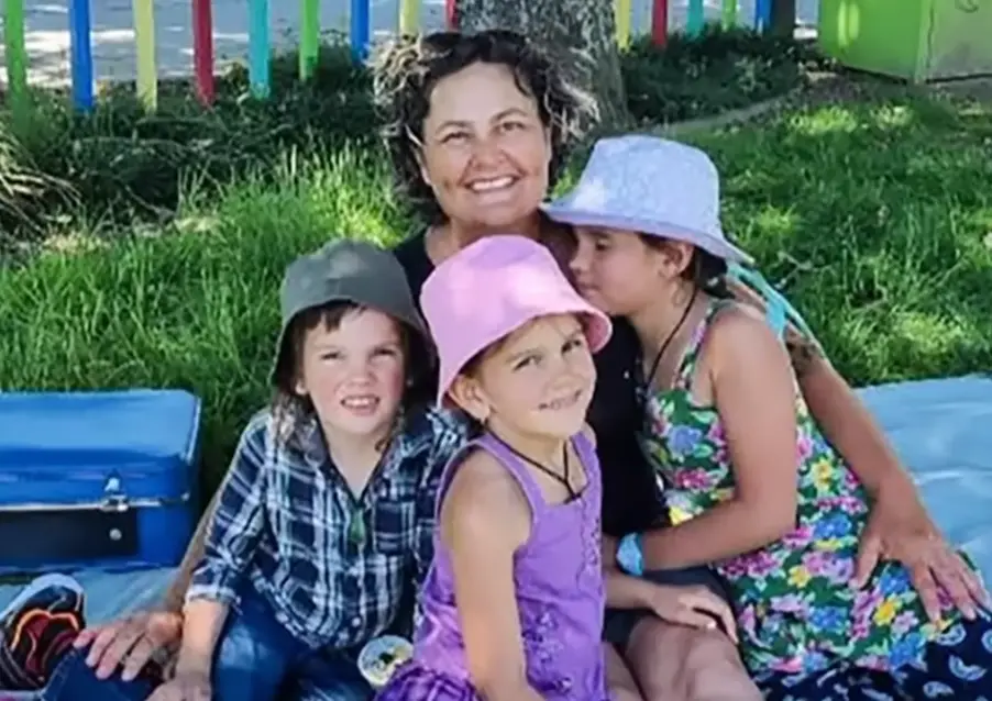 Cat last saw her children in 2021 (YouTube/New Zealand Herald)