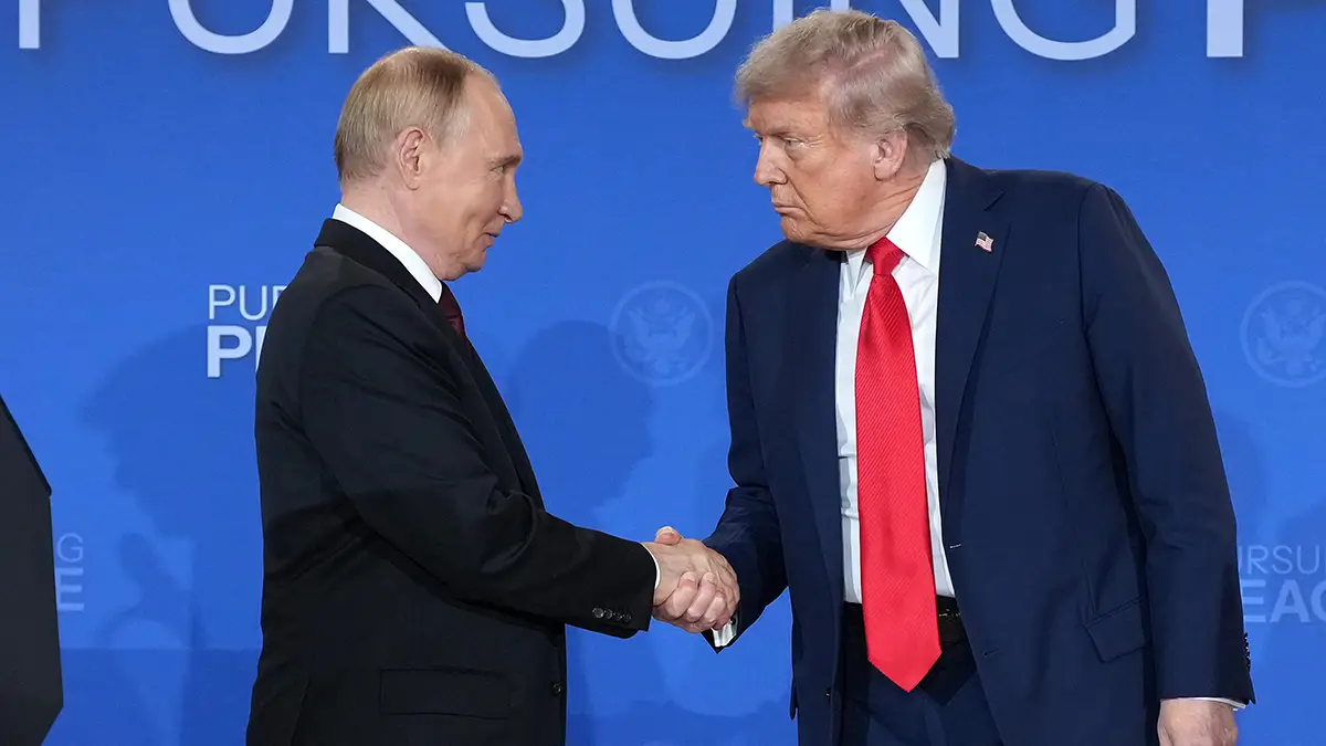 Trump and Putin's meeting has been highly analyzed (Andrew Harnik/Getty Images)