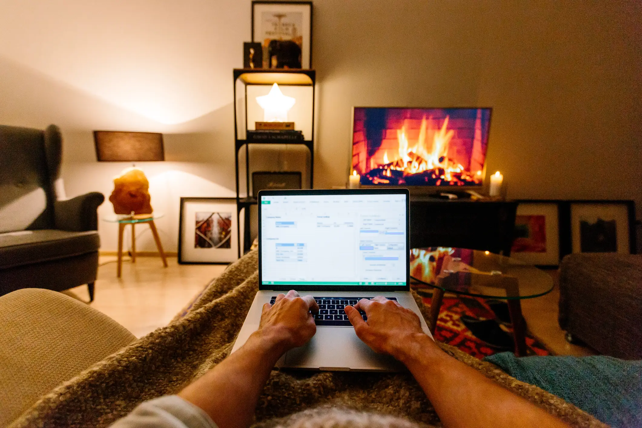 Fireplace videos are becoming super popular (Getty Stock Photo)