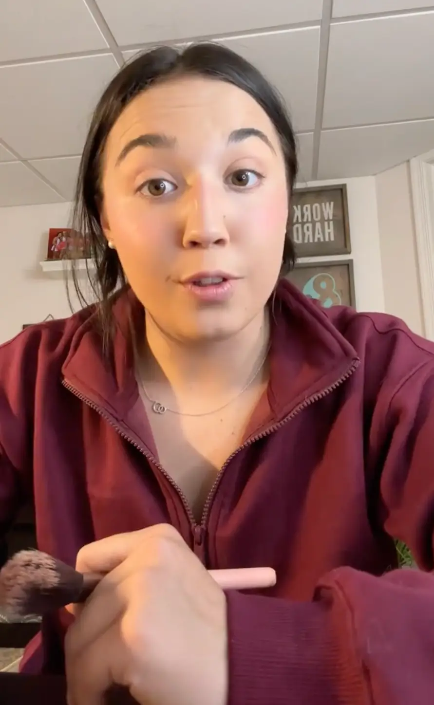 Camryn took to TikTok to explain her situation. TikTok/camrynspina