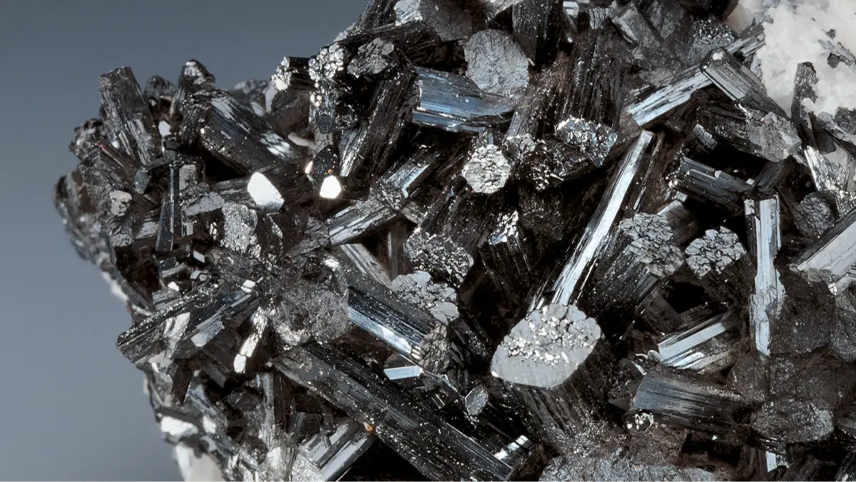 Japan discovers metal that could drastically change the world after investing $107,000,000,000 into revolution