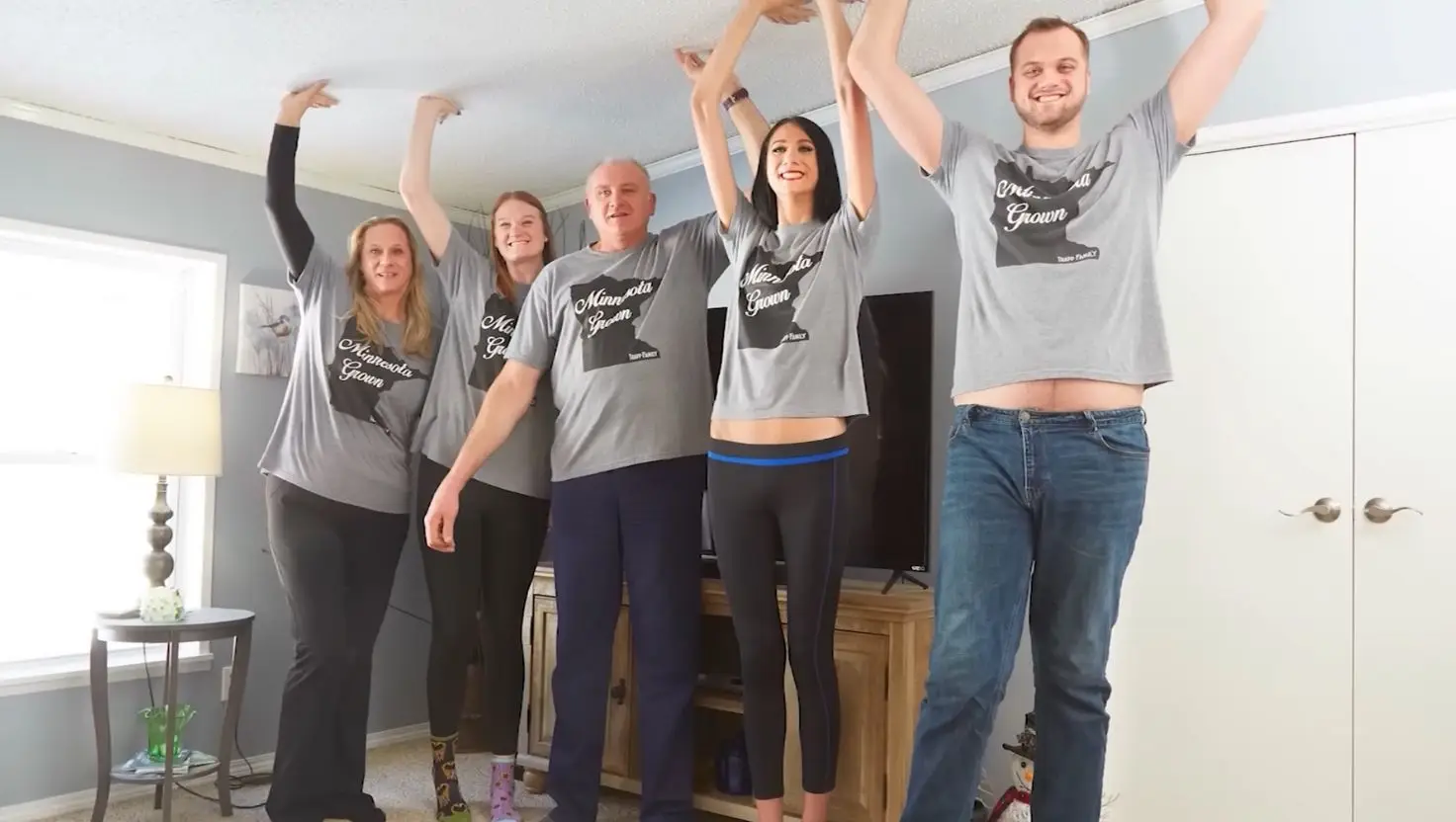 The award-winners admitted that they find driving difficult (YouTube/Guiness World Records Kids)