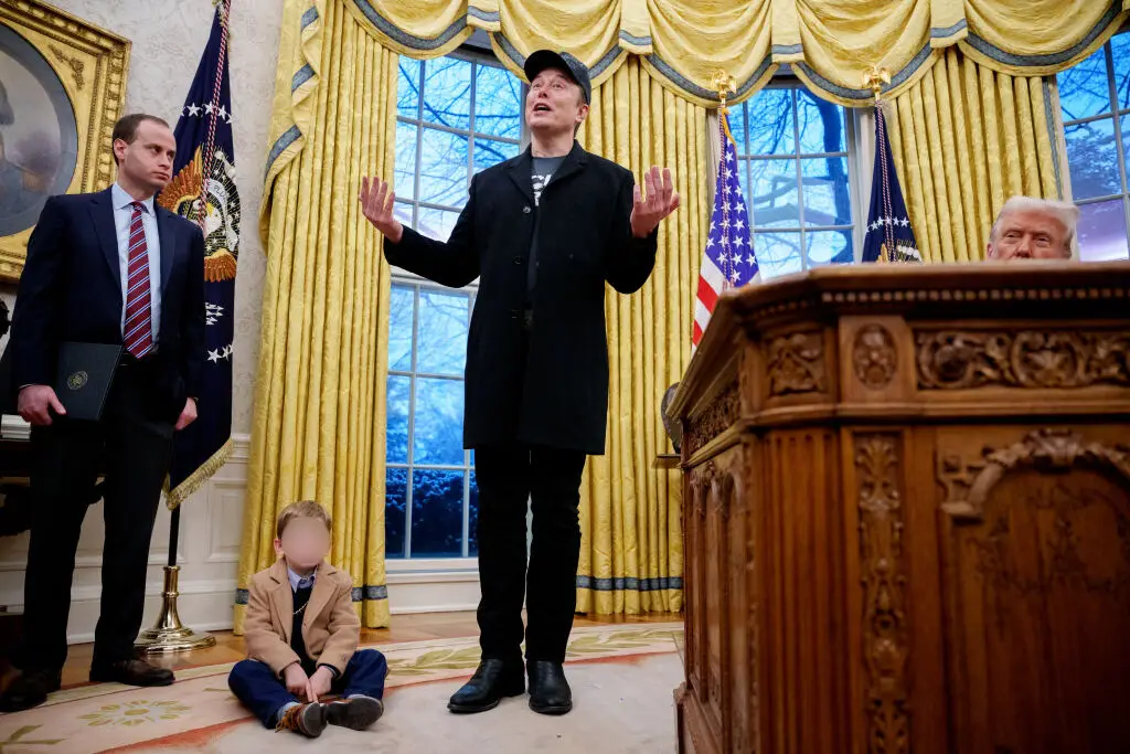 Elon Musk brought his and Grimes' son to work X AE A-XII, and on national television while in President Donald Trump's Oval Office (Andrew Harnik/Getty Images)