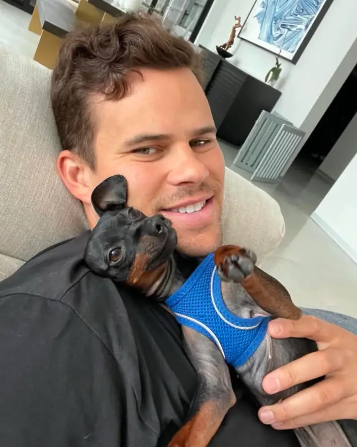 He regularly shares updates with his followers on social media (Instagram/@krishumphries)