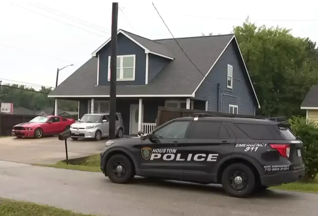 Police pictured at the scene (YouTube/KHOU 11)