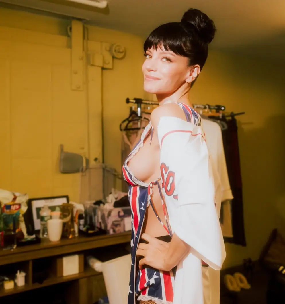 (Instagram/@lilyallen)