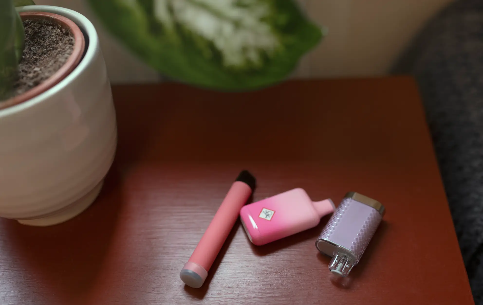 It's time to put the vape down for good (Getty Stock Images)