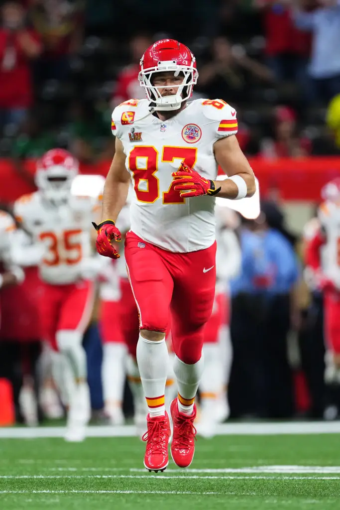 Travis Kelce, number 87, warming up prior to the Super Bowl (Cooper Neill/Getty Images)