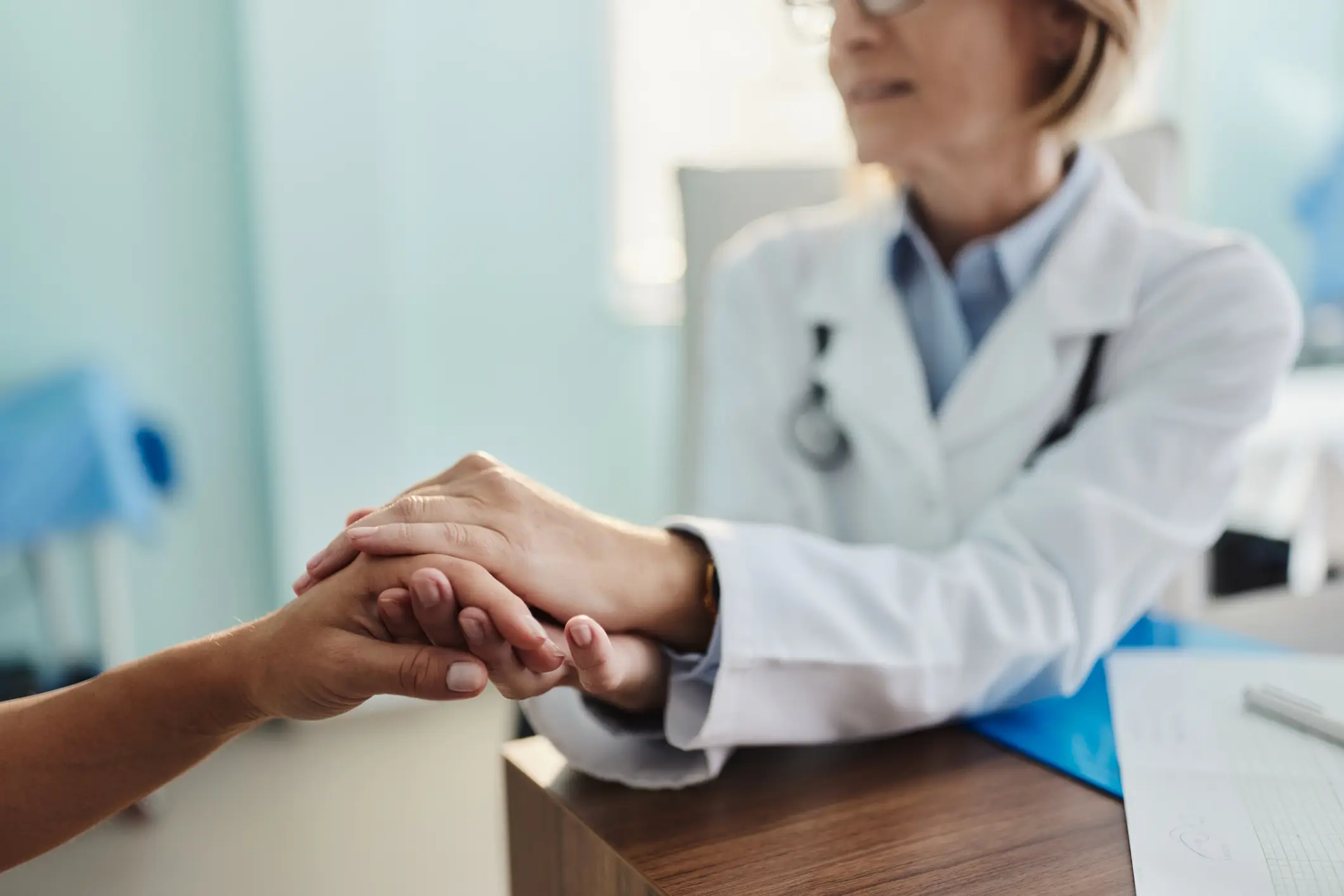 Laura Nixon had been suffering from pains in her stomach (Getty Stock Image)