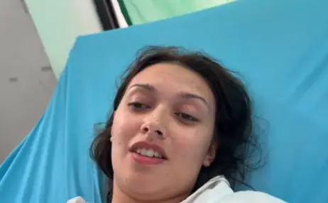 Julie was filming content at the time (TikTok/@julieanddaniel_)