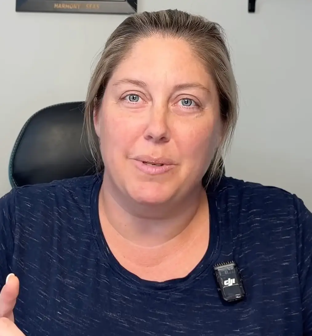 Neill shared what she carries in her cruise medical kit. (@thecruisingnurse/YouTube)