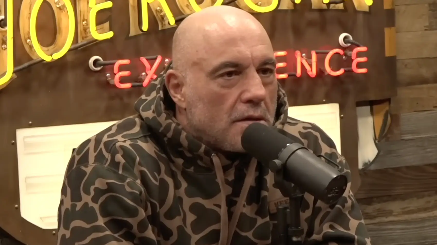 YouTube/Powerful JRE