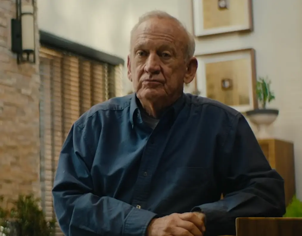 John claims a private investigator is involved in the case (Netflix)