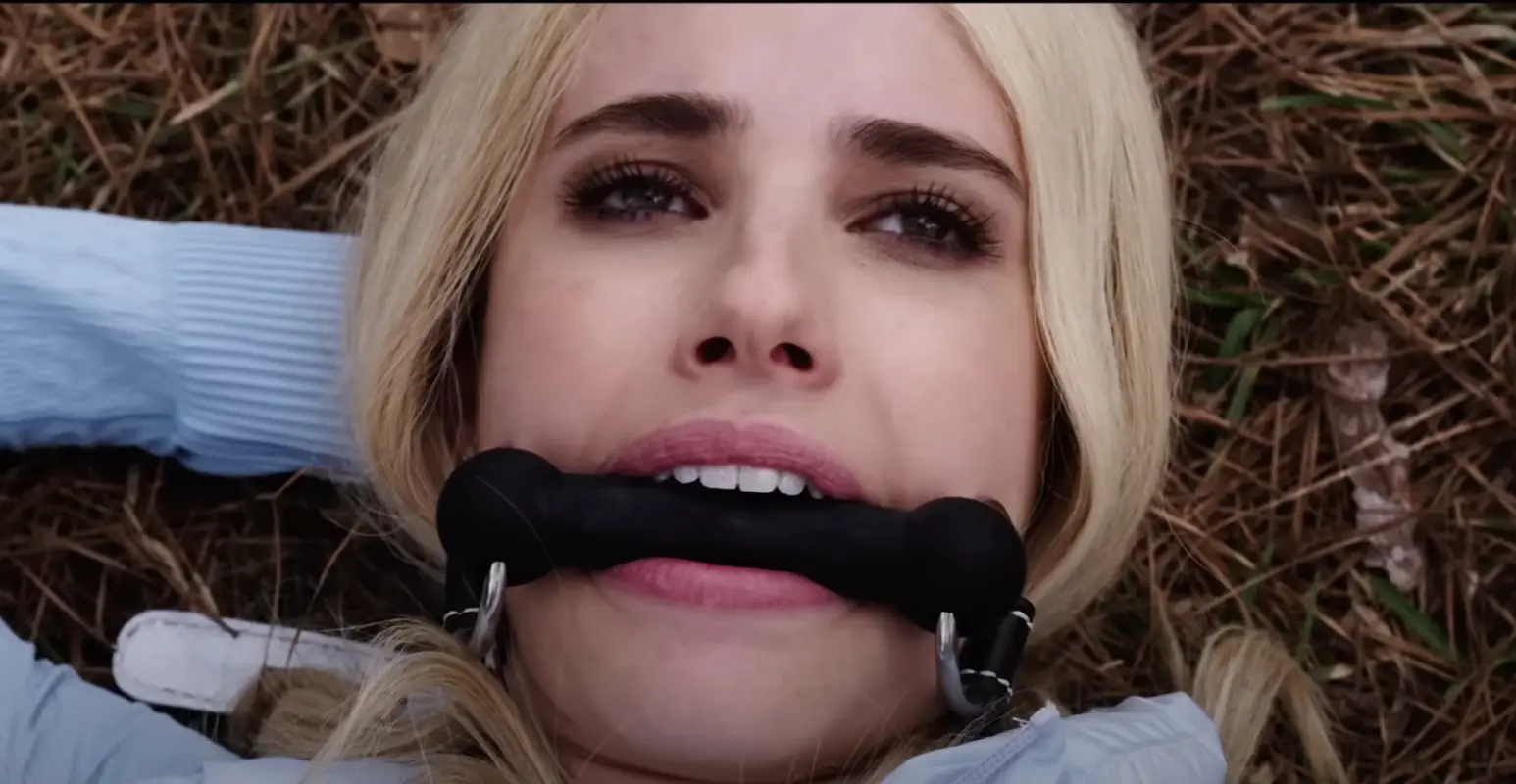 Emma Roberts stars in a horror that's been hailed as the 'best movie ever' (Universal Pictures)