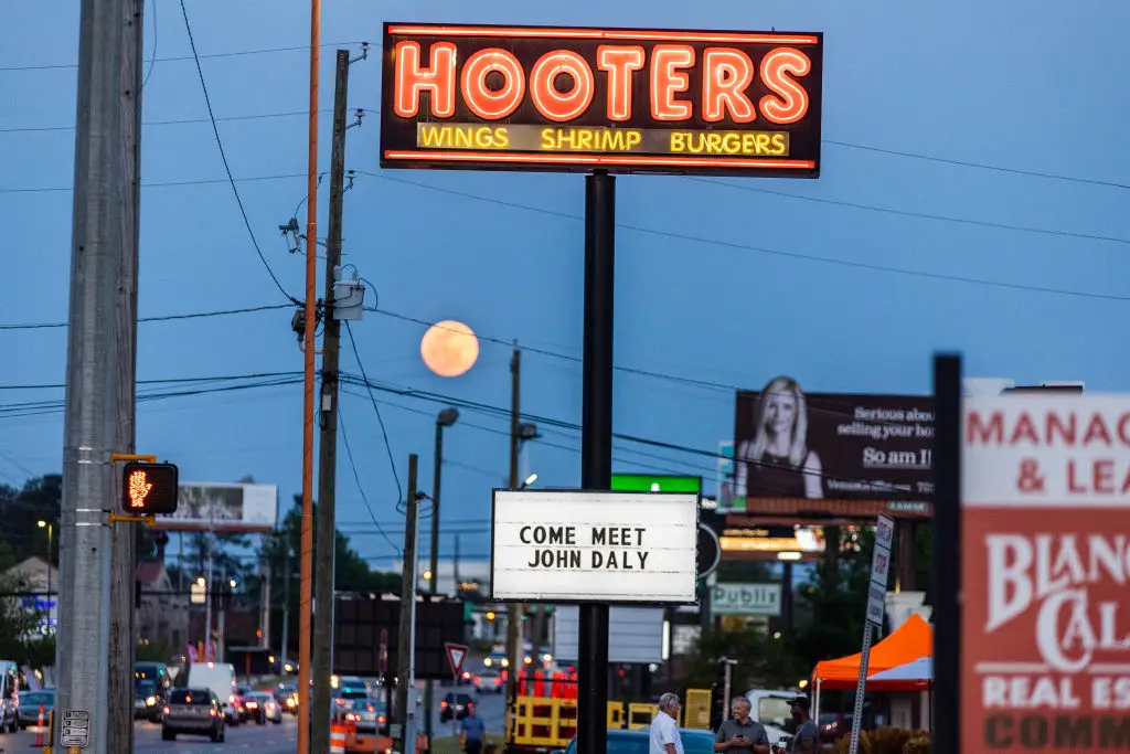 Maia shared what it's like to work at Hooters. (Stan Grossfeld/The Boston Globe via Getty Images)
