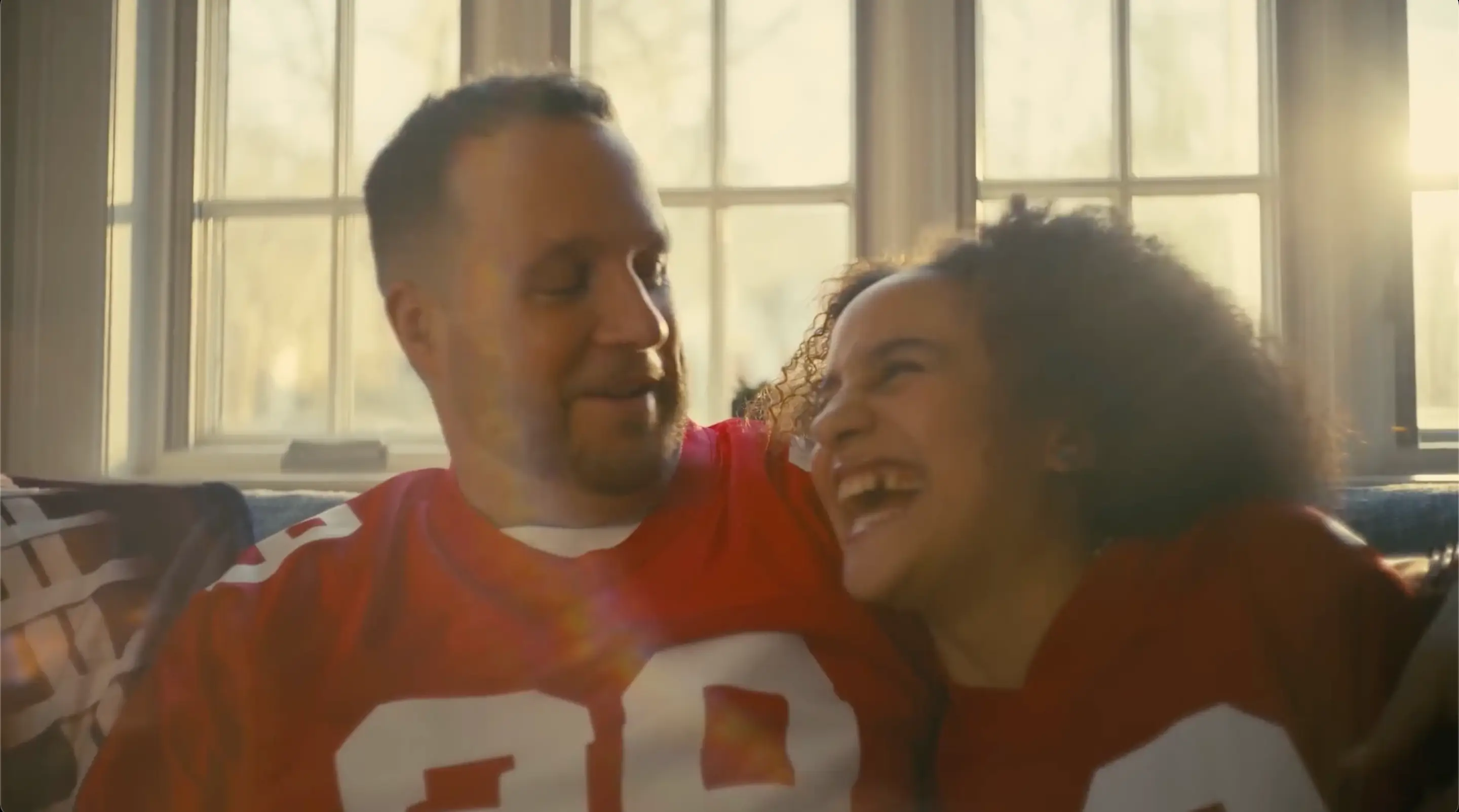 The advert follows a father and daughter.