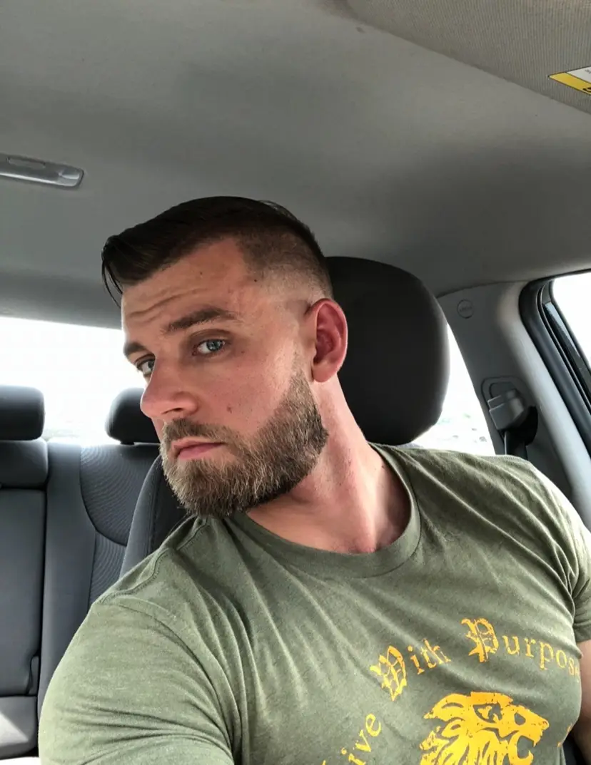 Mark says he suffered a number of side effects after taking finasteride (X/@Unstoppable218)