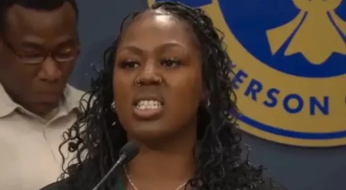 Tiphanee Lee has shared the footage allegedly captured at the school (WDRB)