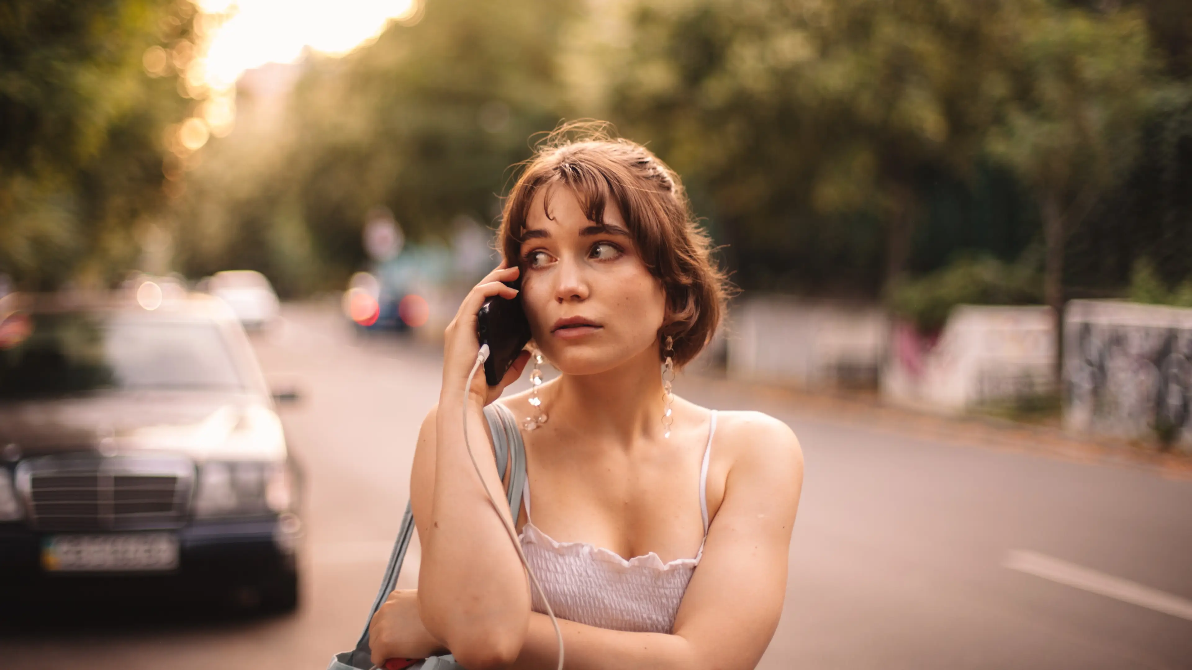 Reason why you should never answer if someone asks 'can you hear me' on the phone