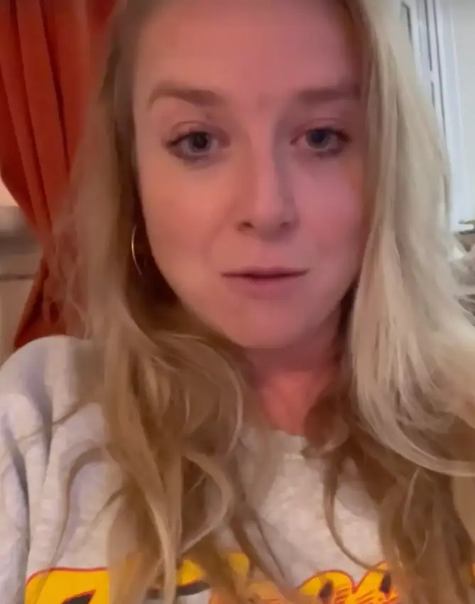 Tessa Coates had to explain the photo (Instagram/@wheatpraylove)