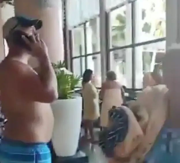 Witnesses reported the shooting to police (X/@quintanaroonews)