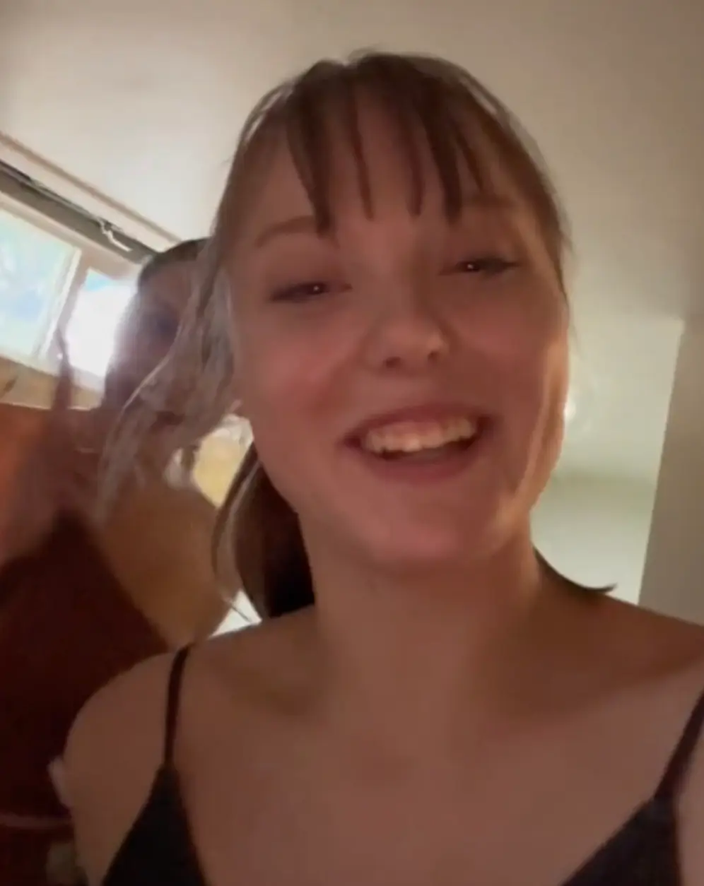 Tierra and Scarlet were creeped out by their Airbnb.