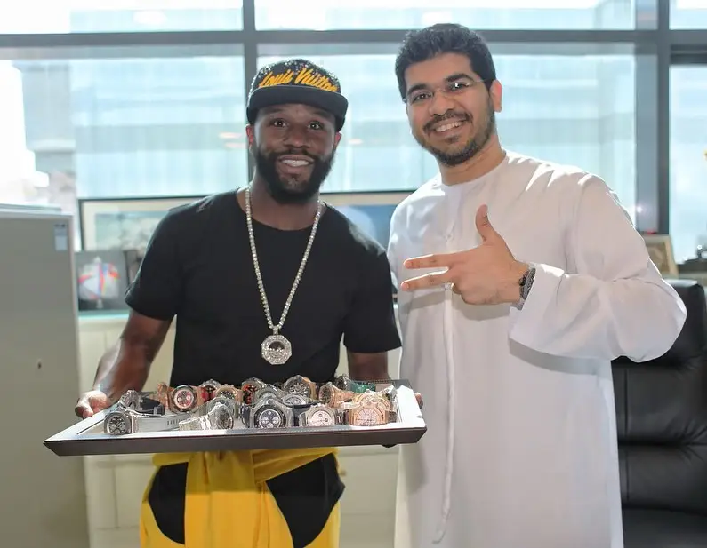 Floyd Mayweather has an estimated net worth of $285 million. Credit. Instagram/Floyd Mayweather