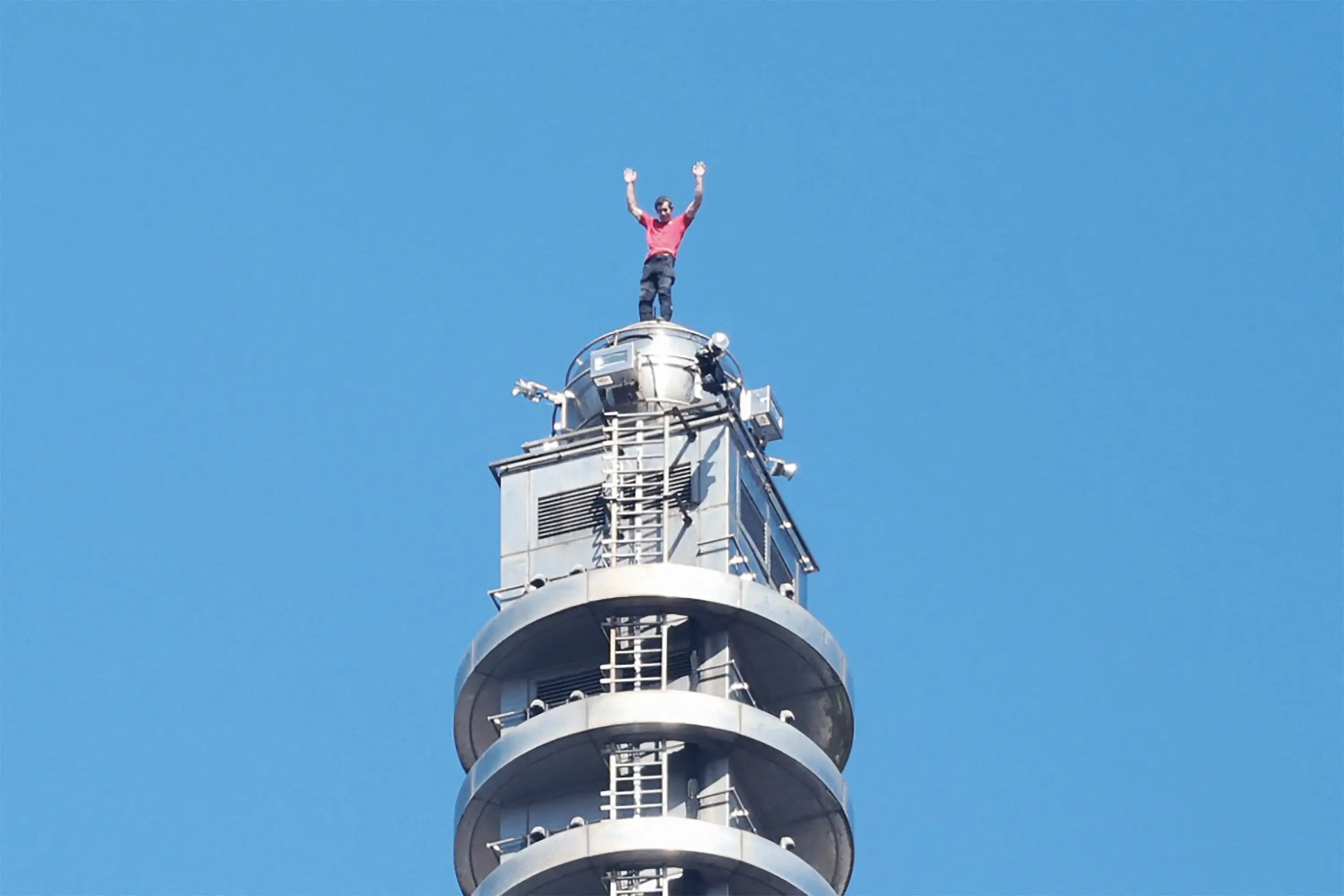 Honnold managed to make his way to the top of the building (I-HWA CHENG / AFP via Getty Images)