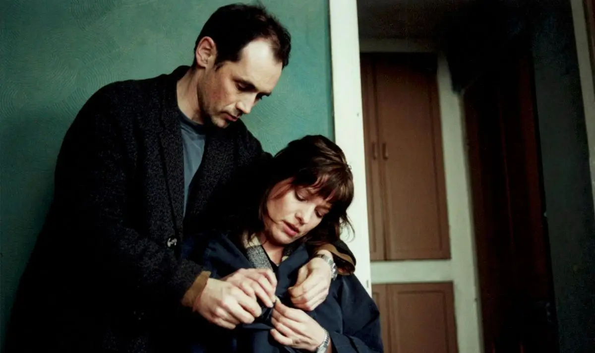 Mark Rylance has since confessed he wishes he never took the role, while Kerry Fox holds no regrets (Pathé)