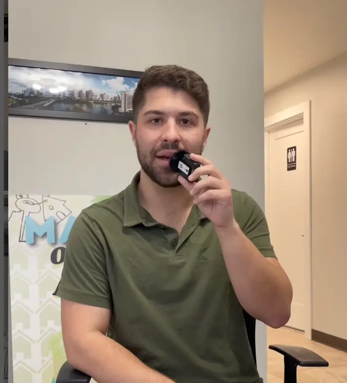 People also told their own stories of people being inconsiderate on flights (Instagram/chaseatx)