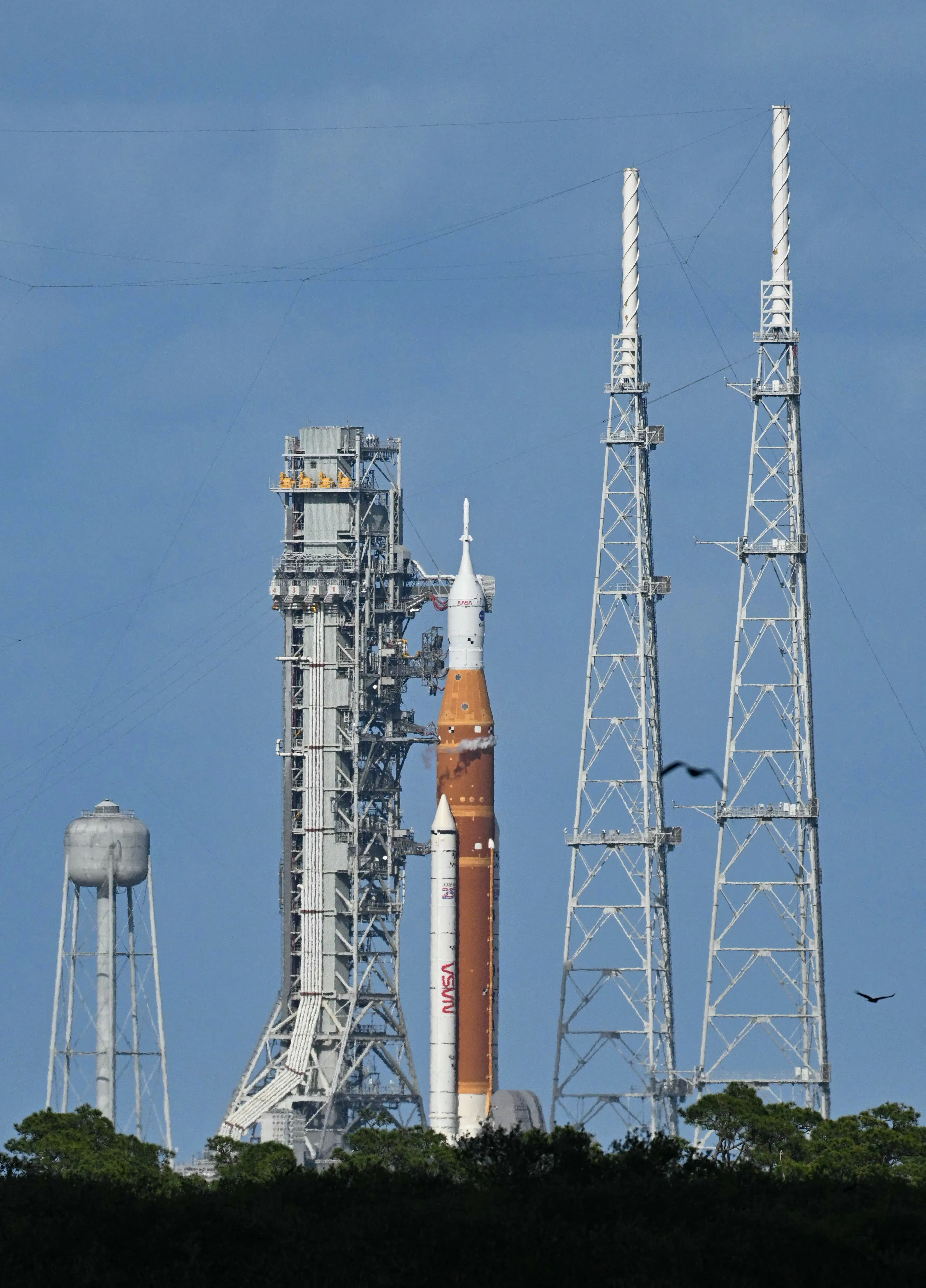 NASA's Artemis II Space Launch System rocket and Orion spacecraft rest on Launch Pad 39B at Kennedy Space Center in Cape Canaveral, Florida (Jim Watson/Getty Images)