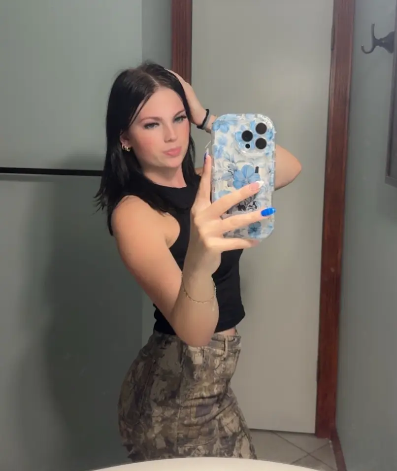 Anna Kepner died while on a Carnival Cruise (fl.anna18/TikTok)