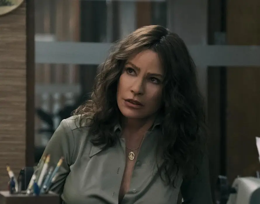 Sofía Vergara looked almost unrecognizable as Griselda. (Netflix)