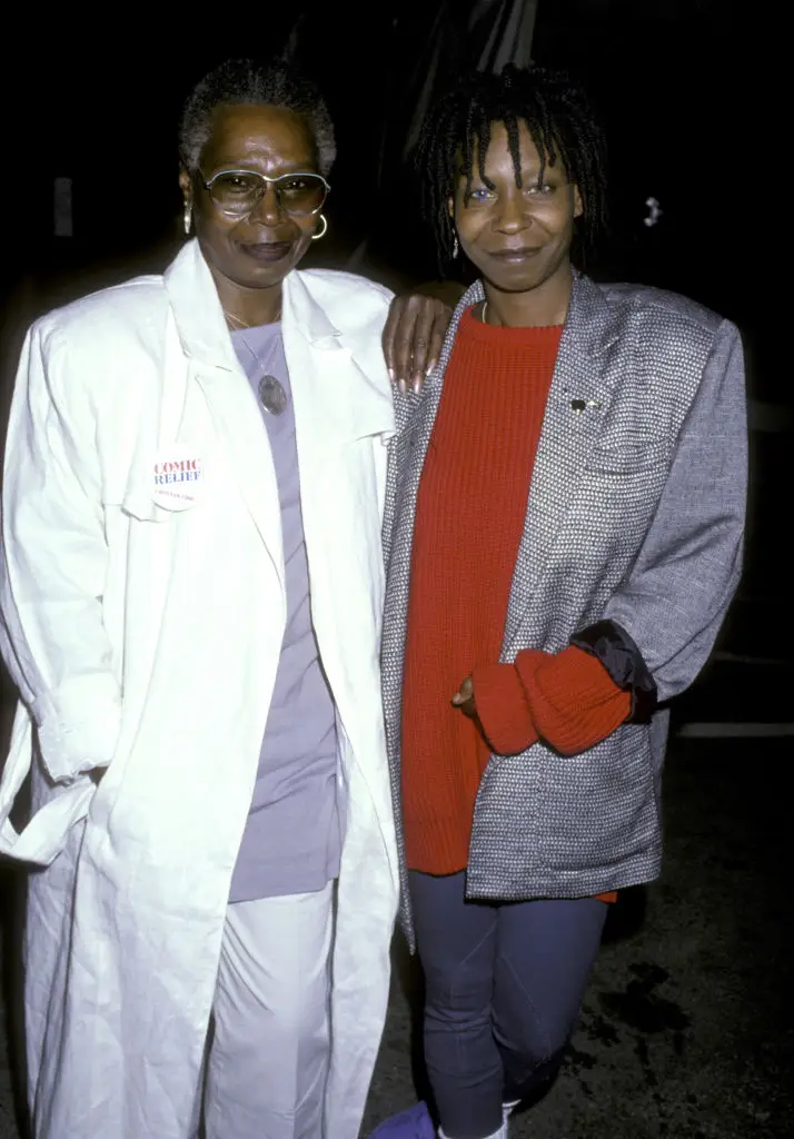 Whoopi Goldberg and her late mom Emma Johnson in 1986 (Ron Galella/Ron Galella Collection via Getty Images)