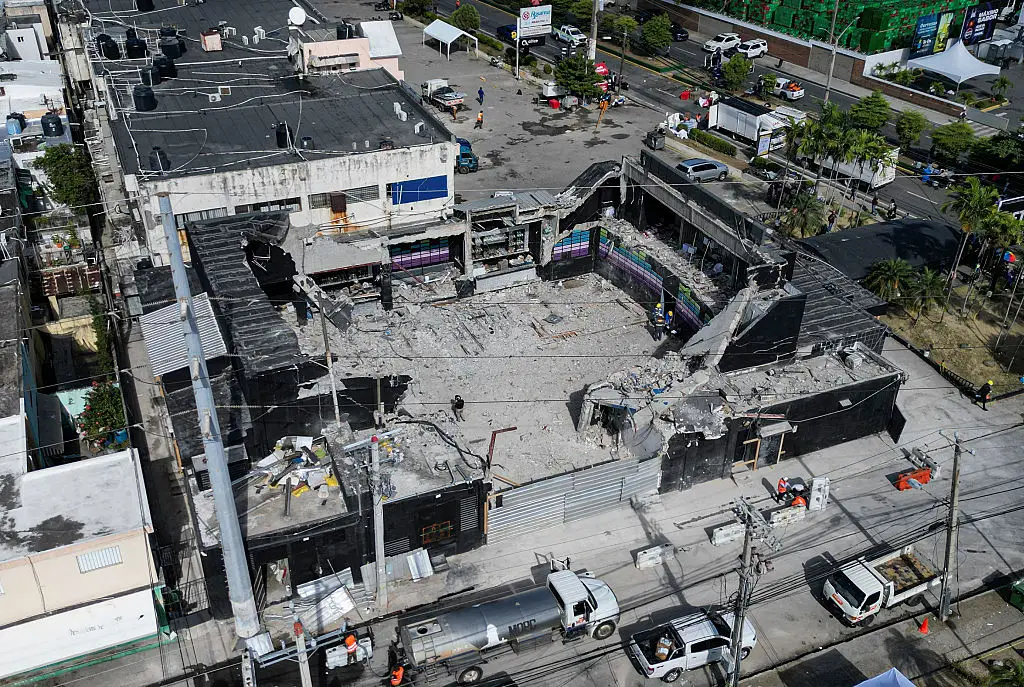 The roof of Santo Domingo's Jet Set nightclub collapsed (MARTIN BERNETTI/AFP via Getty Images)