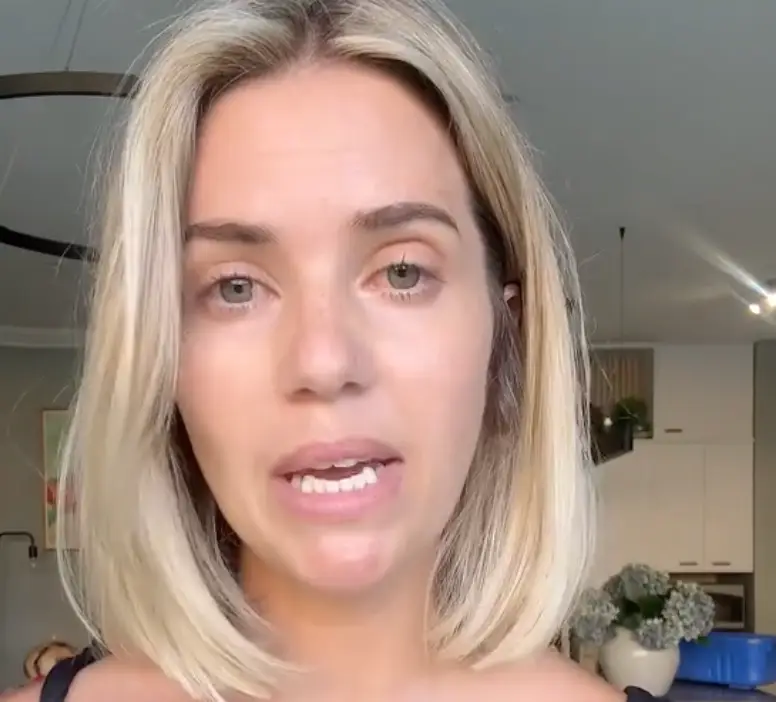 Laura has opened up about what happened when she was diagnosed with the condition (TikTok/ @laurac1are)