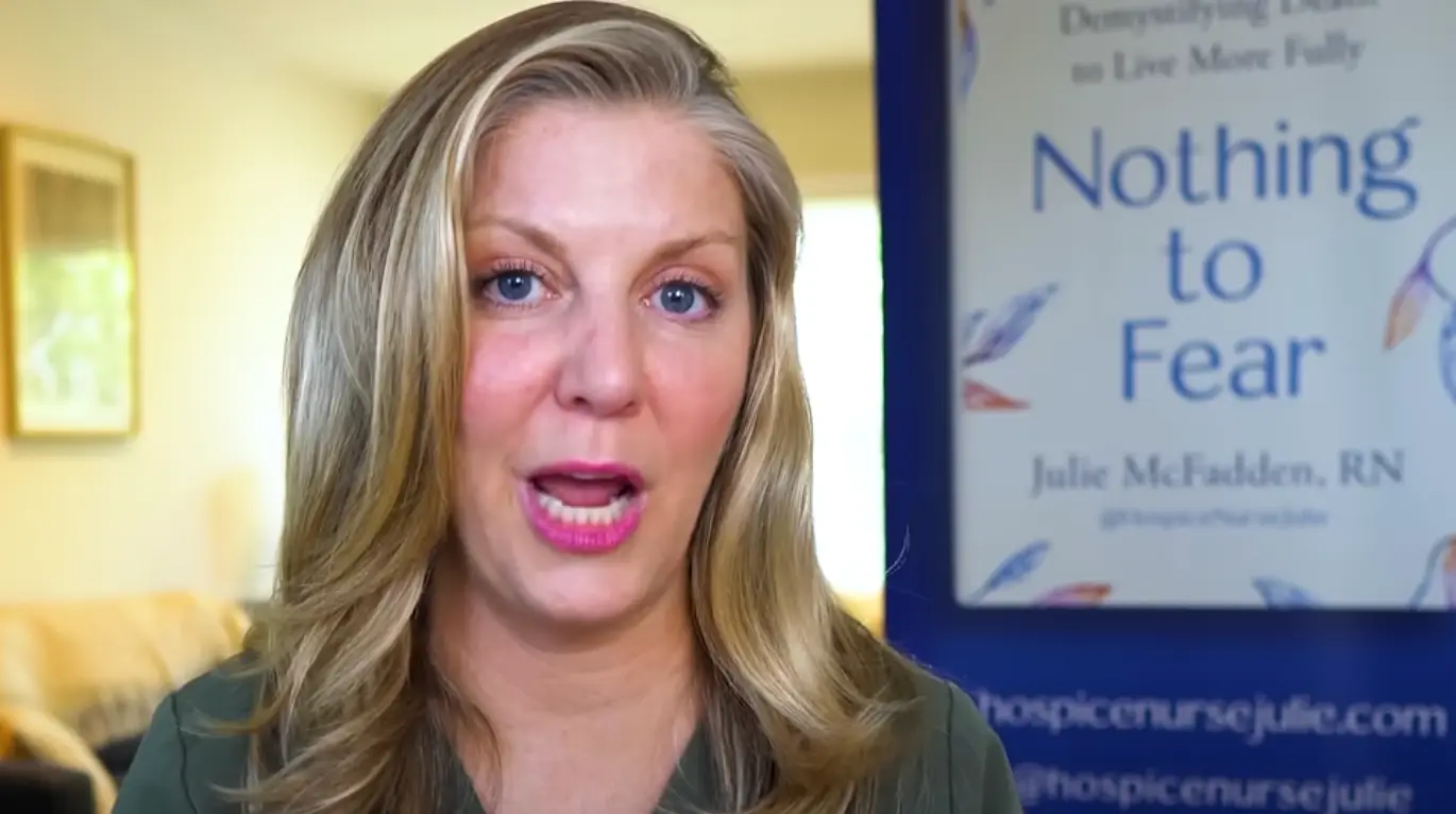 Hospice nurse Julie is raising awareness about certain realities of death. (YouTube/ Hospice Nurse Julie) 