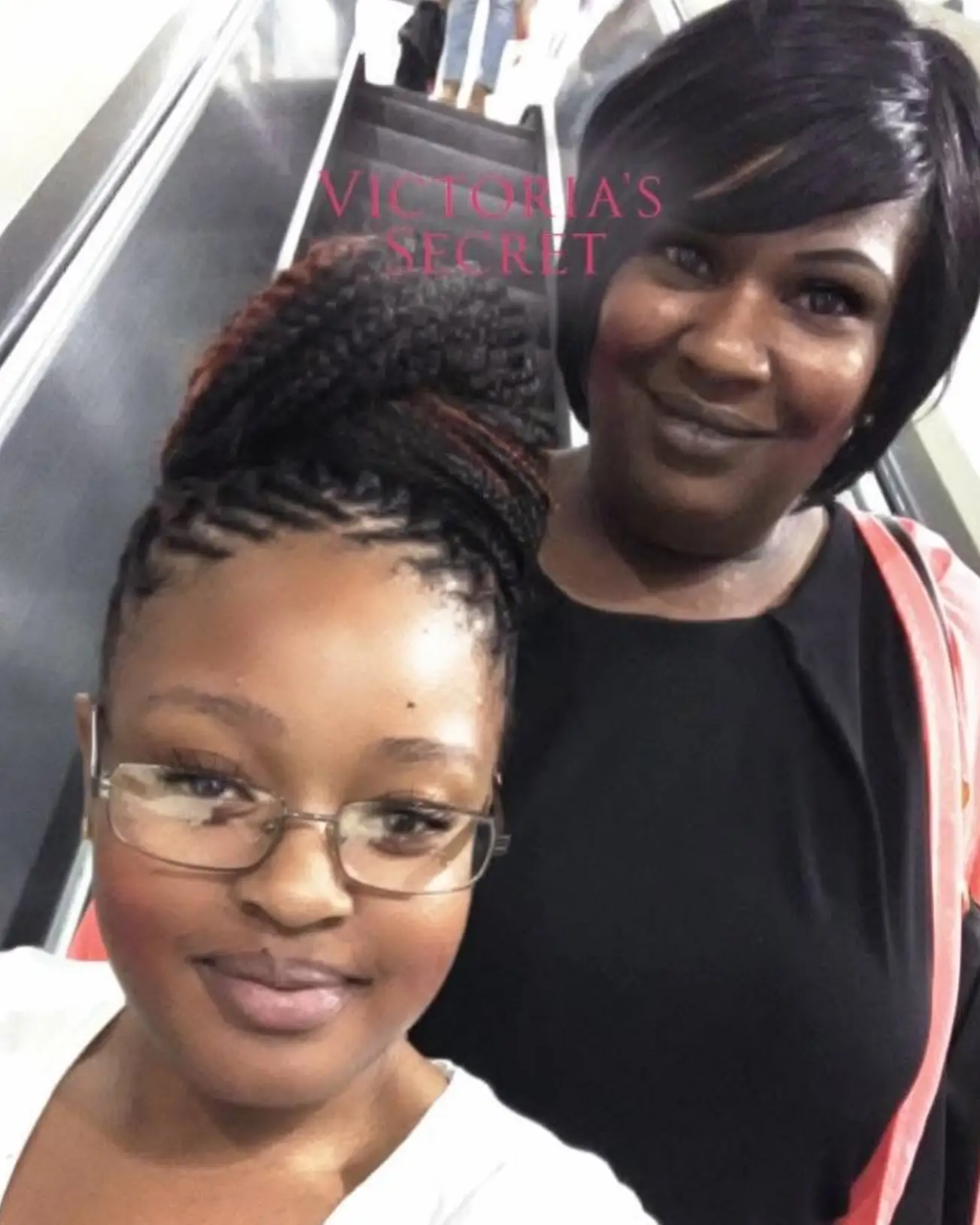 Adriana with her mom April (GoFundMe)