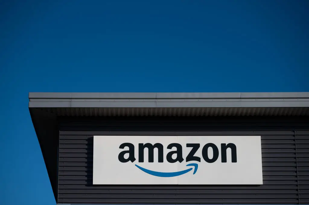 Tara worked in an Amazon warehouse in Oklahoma. (John Keeble/Getty Images)